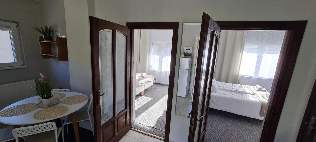 Lugas Apartman Miskolctapolca 2 Haloszoba Dezsa Es Jakuzzi Koezel A Barlangfuerdohoez Екстер'єр фото