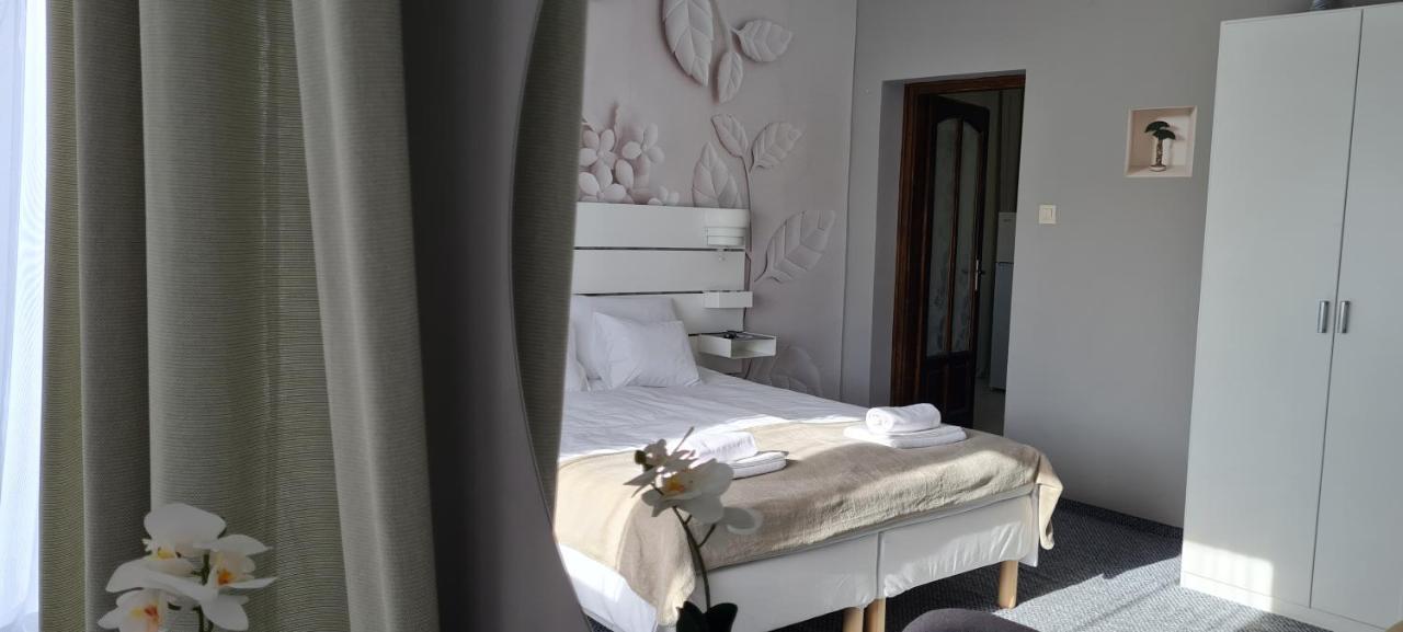 Lugas Apartman Miskolctapolca 2 Haloszoba Dezsa Es Jakuzzi Koezel A Barlangfuerdohoez Екстер'єр фото