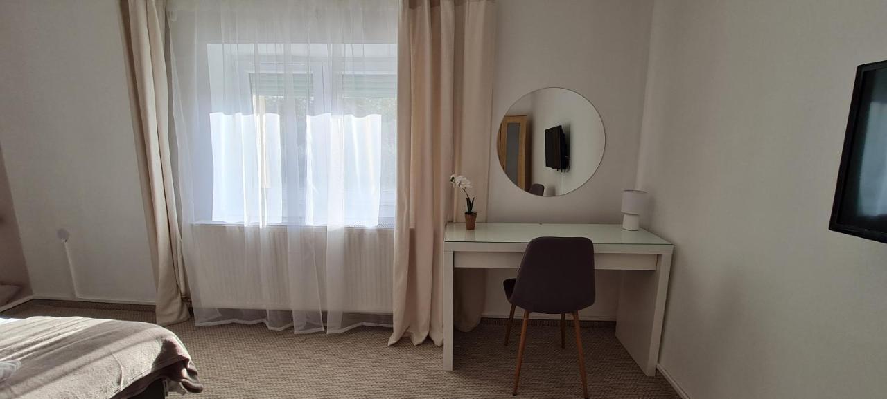 Lugas Apartman Miskolctapolca 2 Haloszoba Dezsa Es Jakuzzi Koezel A Barlangfuerdohoez Екстер'єр фото