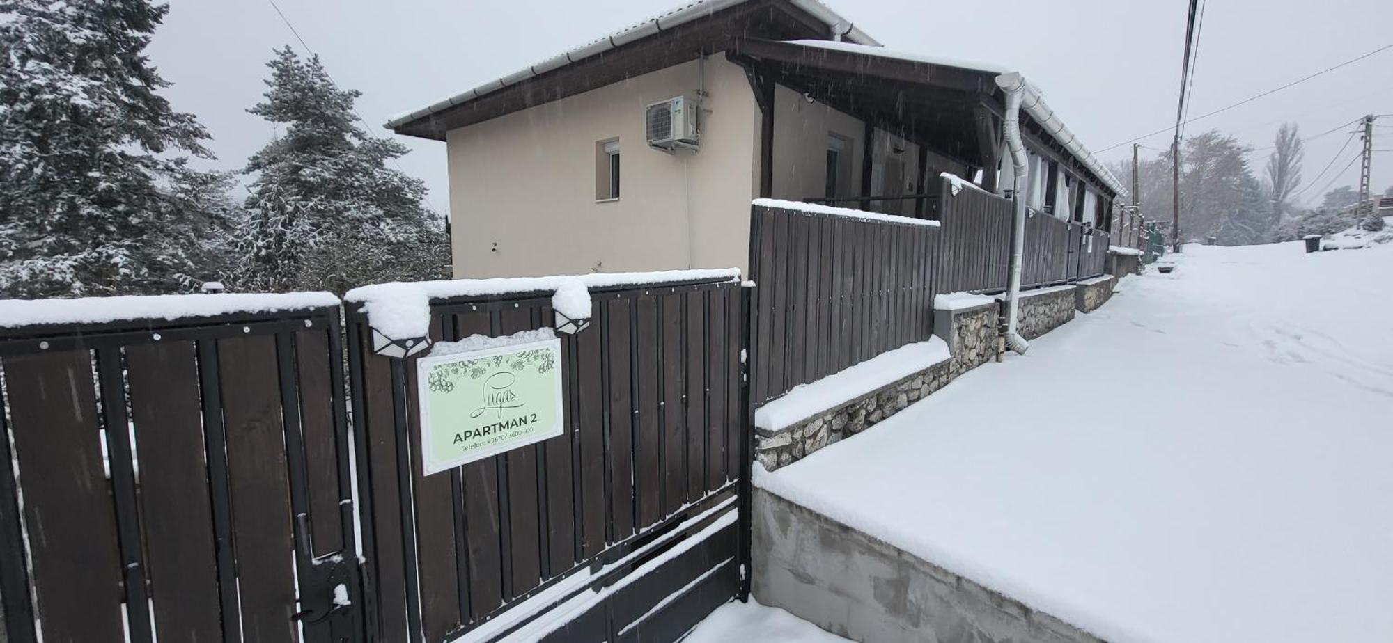 Lugas Apartman Miskolctapolca 2 Haloszoba Dezsa Es Jakuzzi Koezel A Barlangfuerdohoez Екстер'єр фото